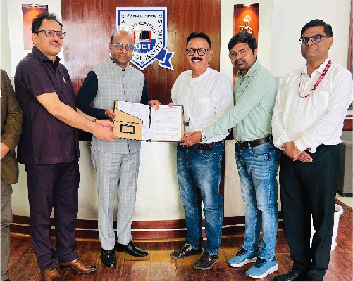 MoU signed with KIET Group of Institution to run Certification Program for B.Tech Students
