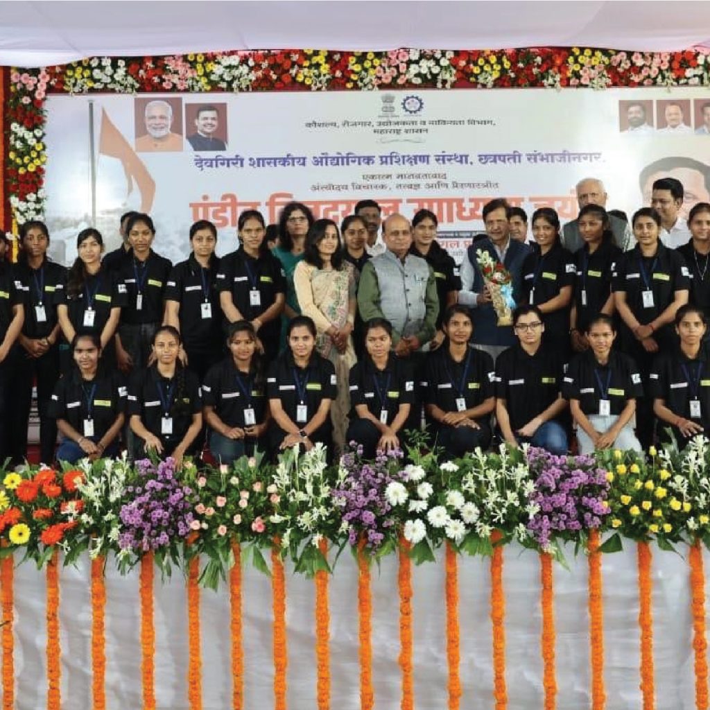 Chh. Sambhajinagar, India – In a significant step towards promoting gender equality and women’s skill development, ISIEINDIA, in collaboration with Cosmo Foundation and JMA Marketing, inaugurated the Women Empowerment Project.