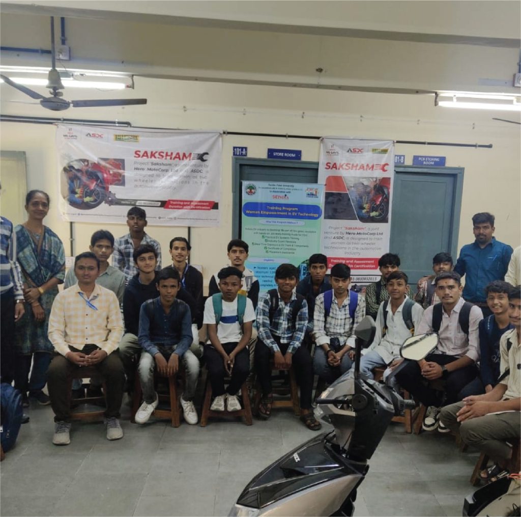 Sardar Patel University Hosts Successful EV Workshop in Collaboration with ISIEINDIA & KMP ITI